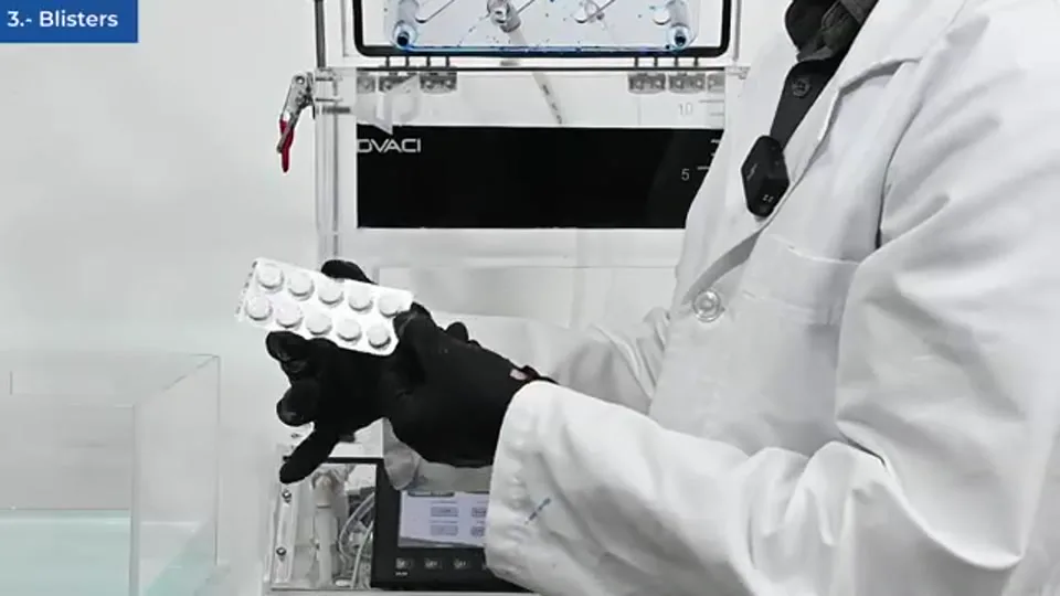 Pharmaceutical tablet blister prepared for dye immersion leak testing